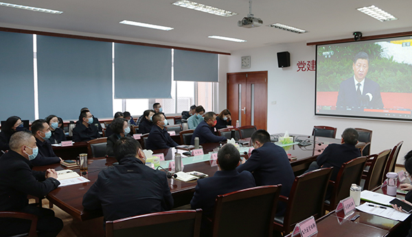 1670382236190544.jpg 綿陽機(jī)場黨委認(rèn)真收聽收看江澤民同志追悼大會(huì).jpg